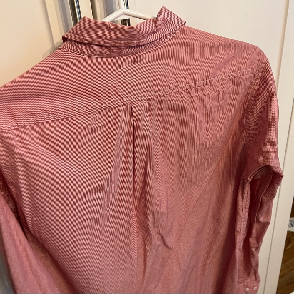 Aritzia // Talula Boyfriend Fit Red + White Oxford, Size Small - Picture 6 of 8